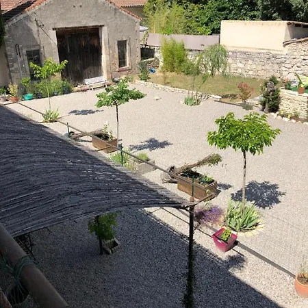 Gites De L'Aven Orgnac-lʼAven Exterior foto