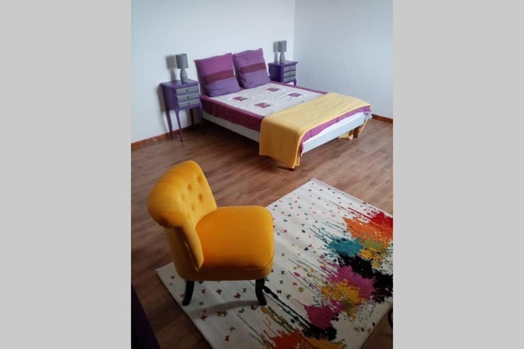 De L'aven Apartment